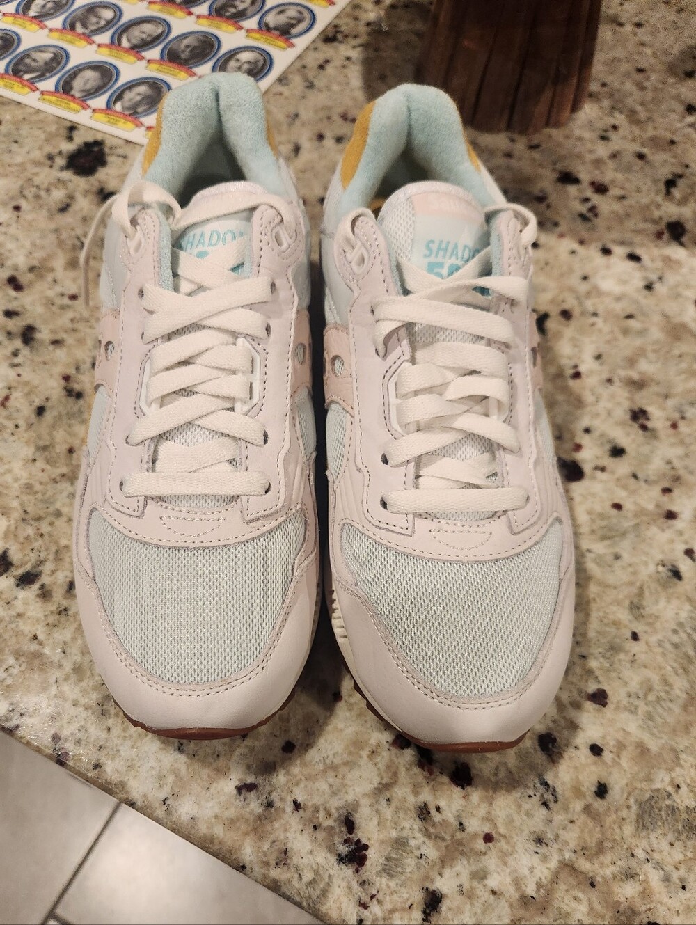 Sz 9 Saucony Women's Shadow 5000 - Picture 2 of 6